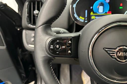 musta Mini Countryman 2023 kuva 12.