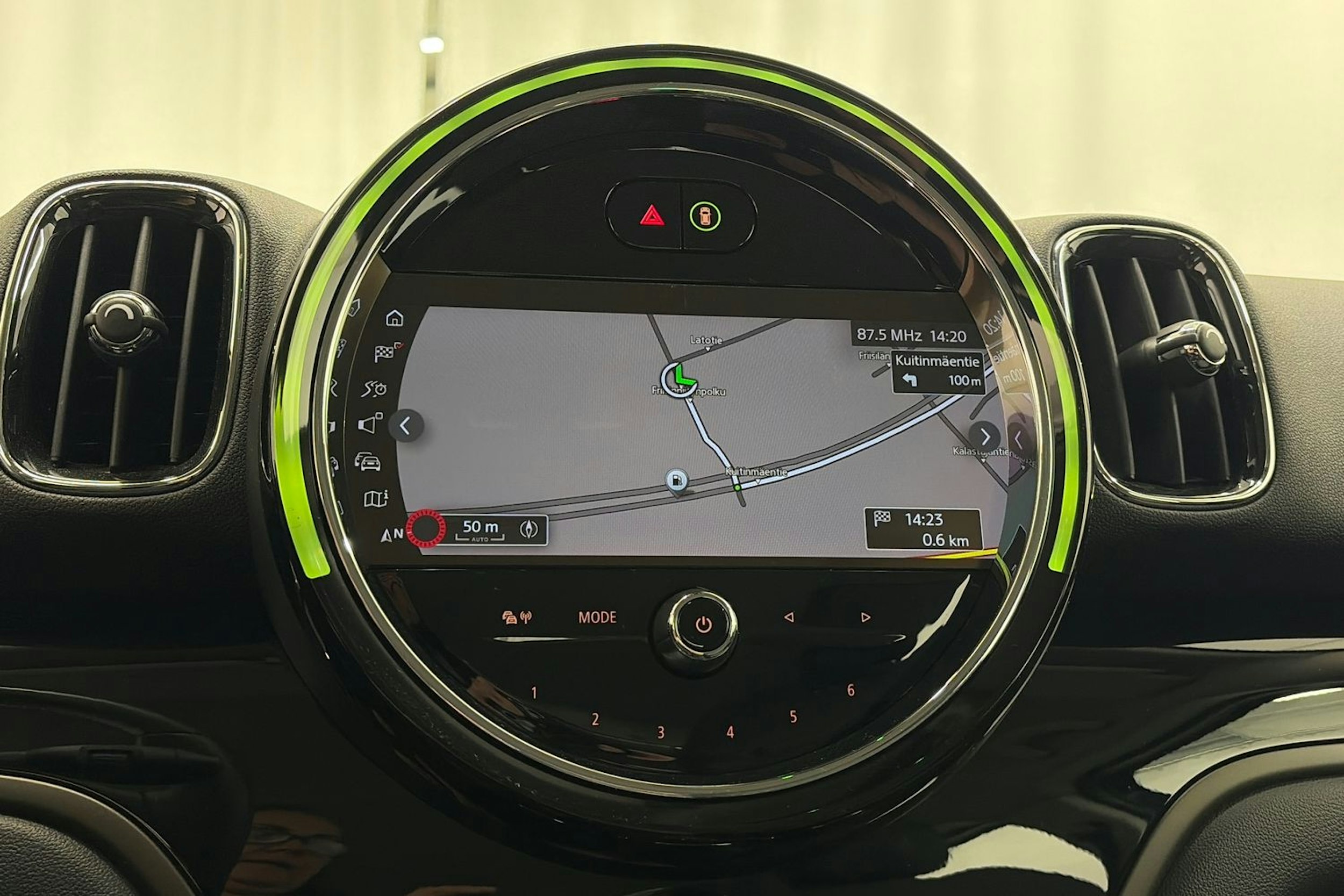 met. sininen Mini Countryman 2023 kuva 19.