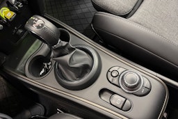 met. sininen Mini Countryman 2023 kuva 24.