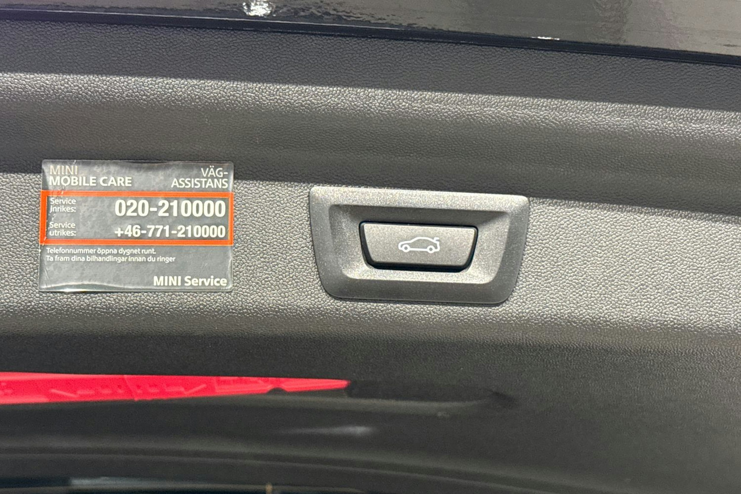 musta Mini Countryman 2024 kuva 15.