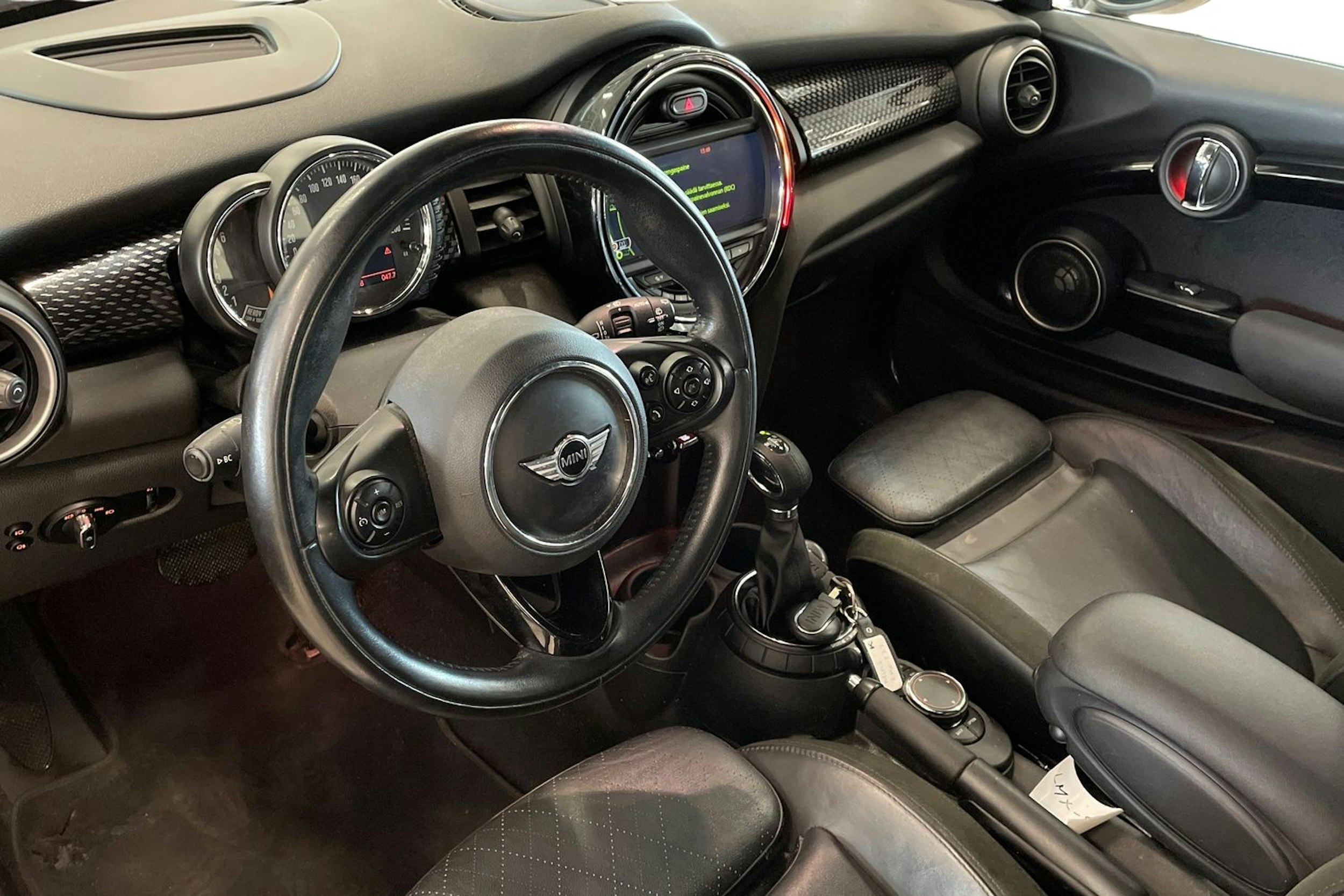 punainen Mini Hatchback 2014 kuva 8.