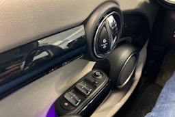 sininen Mini Hatchback 2015 kuva 20.