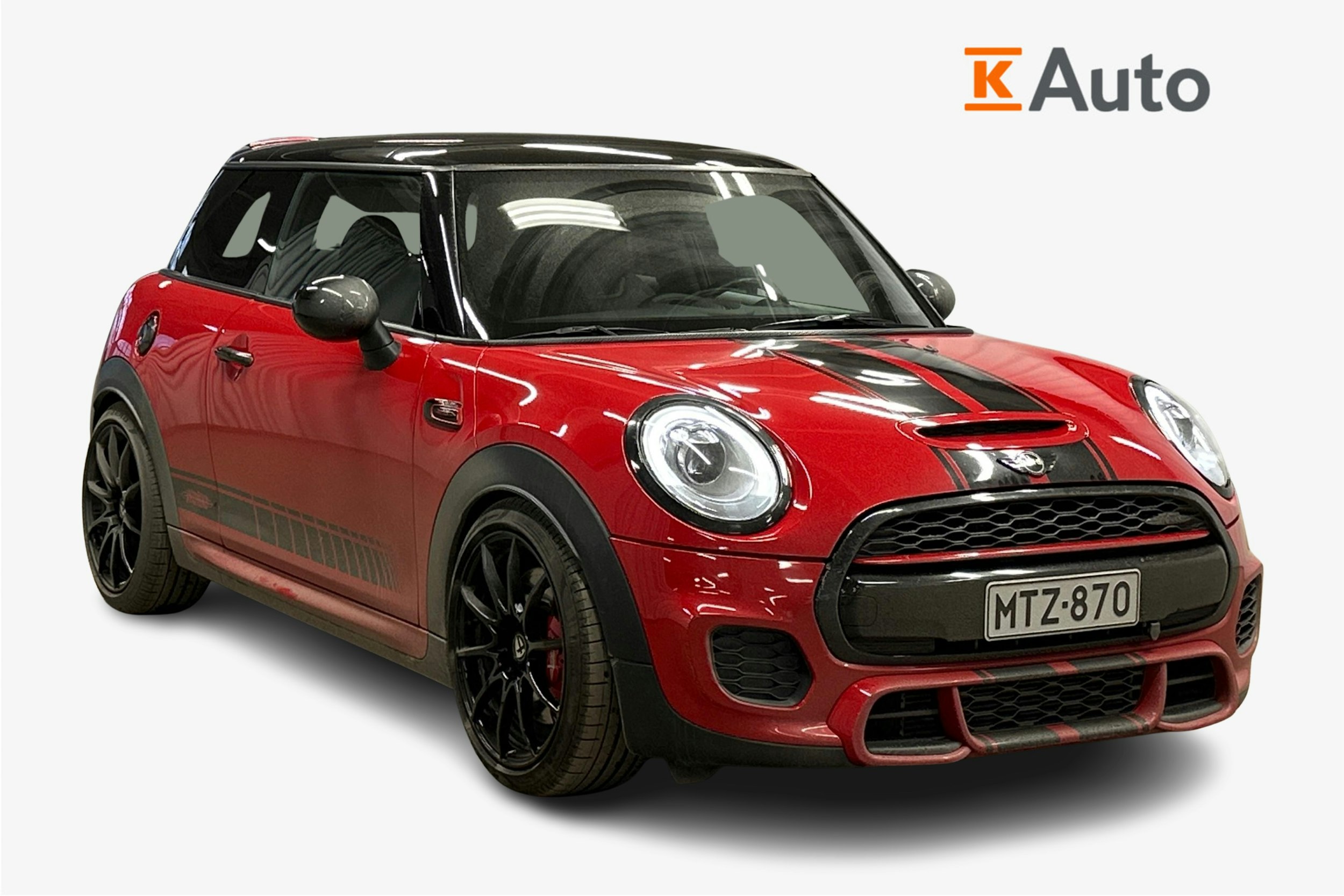 punainen Mini Hatchback 2016 kuva 1.