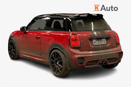 punainen Mini Hatchback 2016 kuva 2.