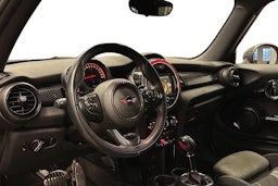 punainen Mini Hatchback 2016 kuva 3.