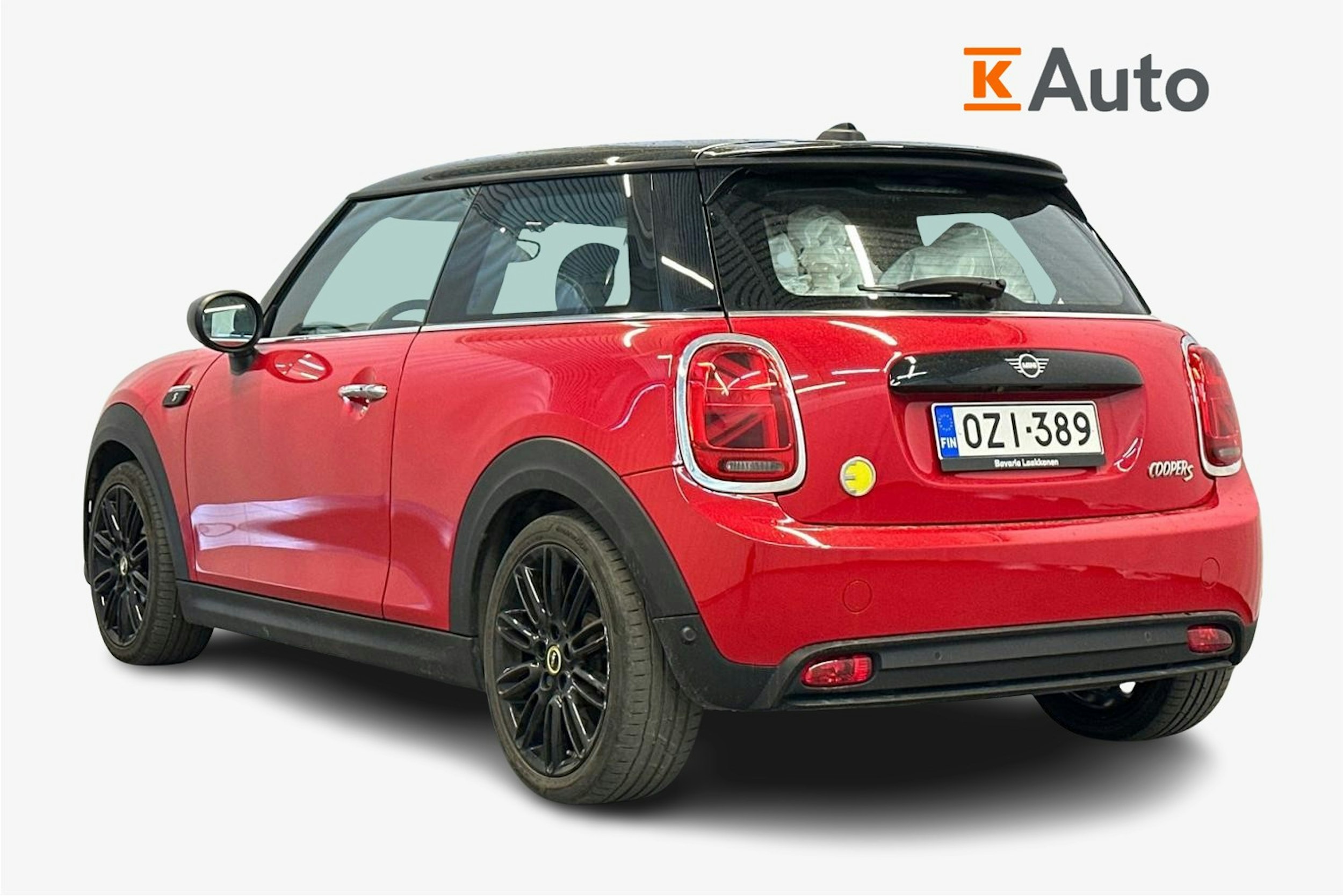 punainen Mini Hatchback 2022 kuva 2.