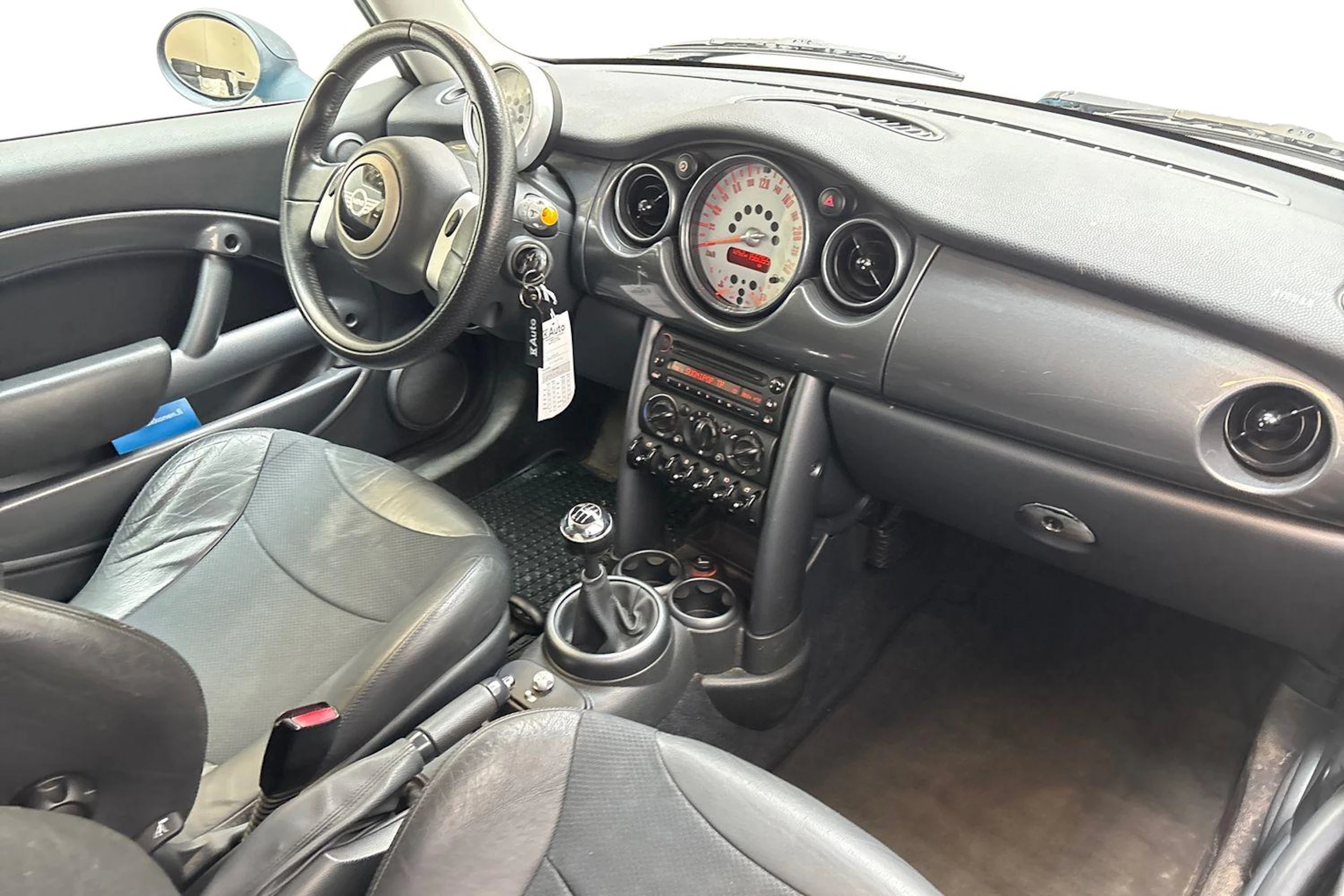 sininen Mini One 2005 kuva 7.
