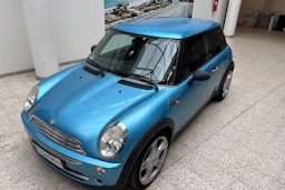 sininen Mini One 2005 kuva 16.