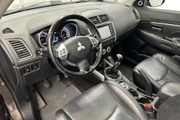ruskea (beige) Mitsubishi ASX 2010 kuva 7.