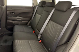 Harmaa Mitsubishi ASX 2011 kuva 8.