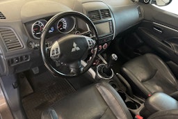 ruskea (beige) Mitsubishi ASX 2011 kuva 7.