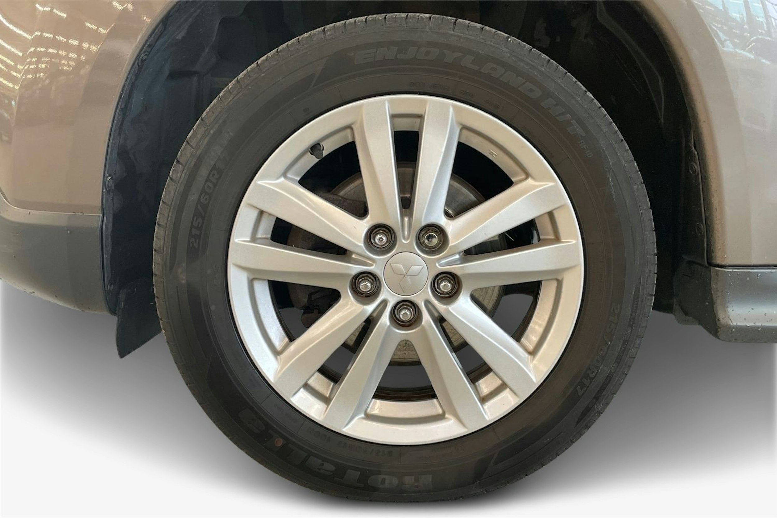 ruskea (beige) Mitsubishi ASX 2011 kuva 11.