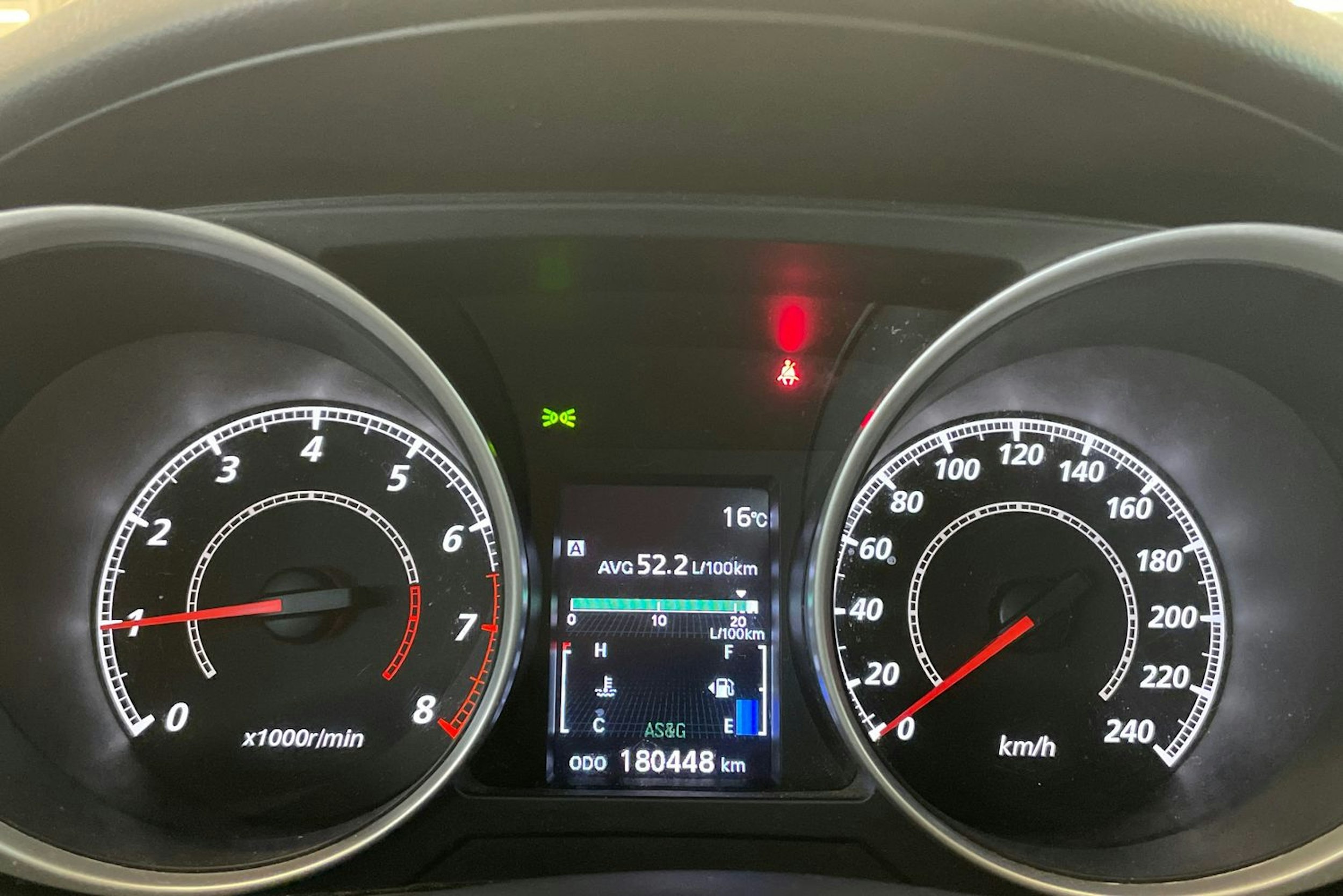 ruskea (beige) Mitsubishi ASX 2011 kuva 16.