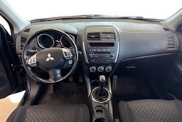Sininen Mitsubishi ASX 2011 kuva 7.