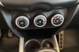 Sininen Mitsubishi ASX 2011 kuva 15.