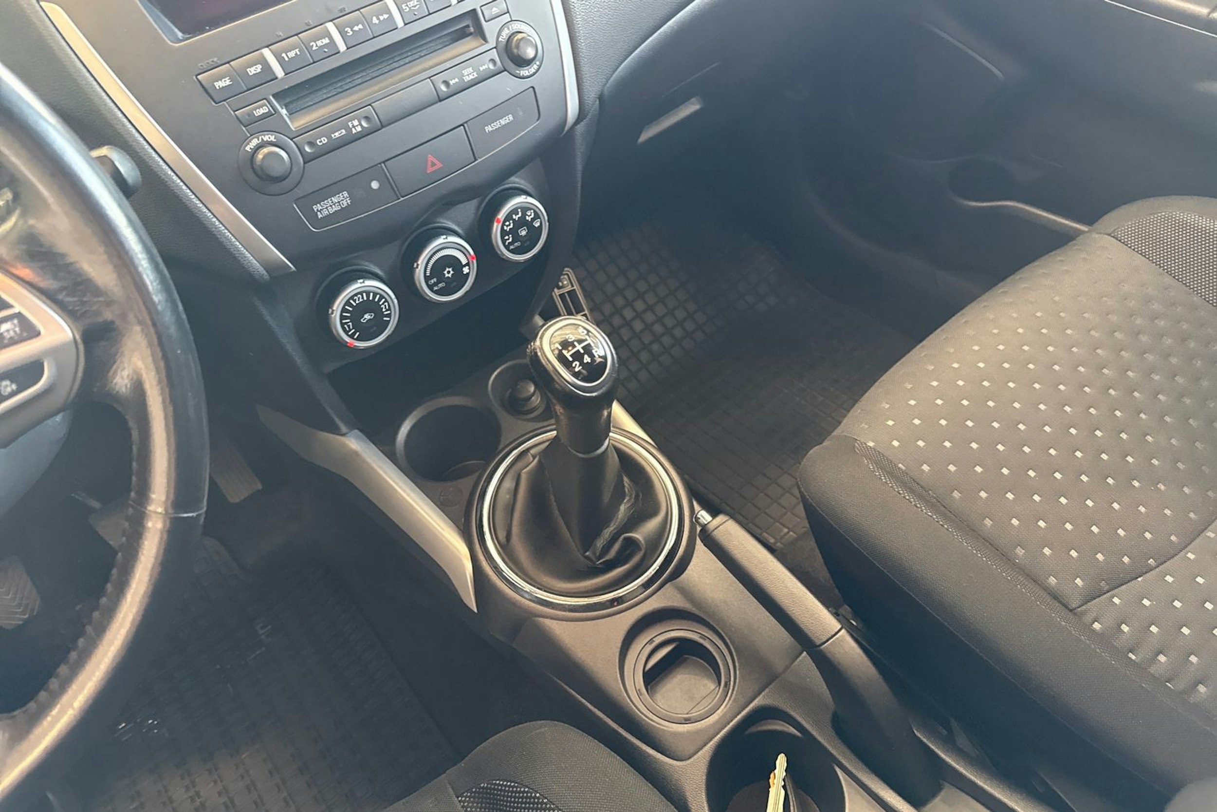 Sininen Mitsubishi ASX 2011 kuva 16.