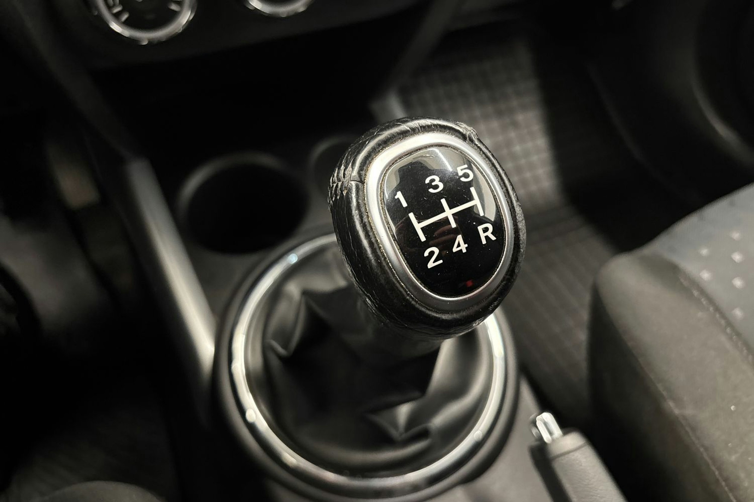 met. harmaa Mitsubishi ASX 2012 kuva 22.