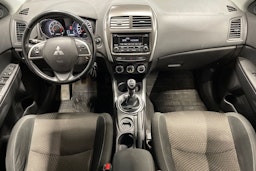 ruskea (beige) Mitsubishi ASX 2014 kuva 9.