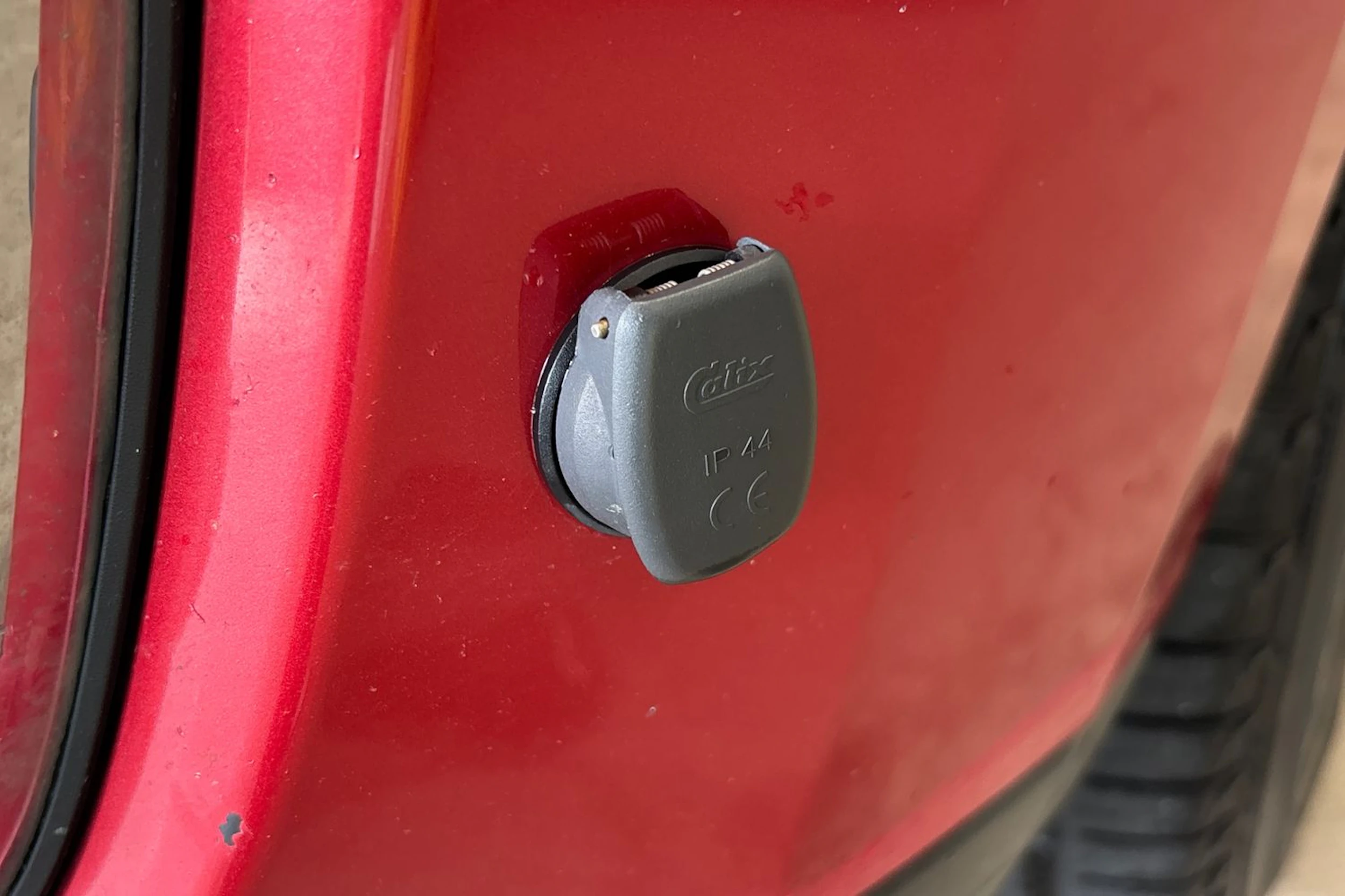 Punainen Mitsubishi ASX 2015 kuva 5.