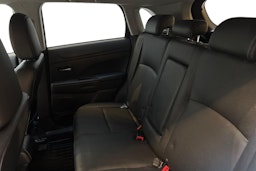 ruskea (beige) Mitsubishi ASX 2015 kuva 8.