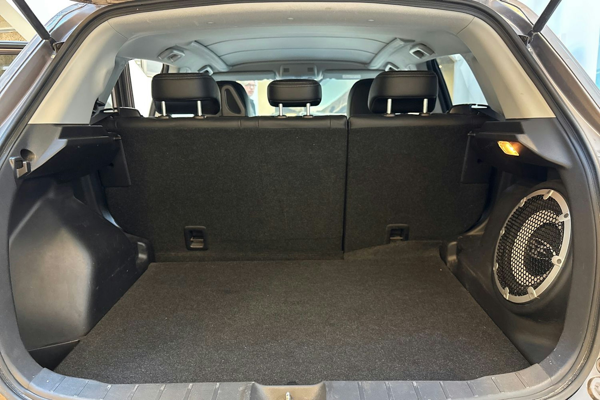 ruskea (beige) Mitsubishi ASX 2015 kuva 12.