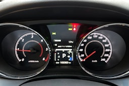 ruskea (beige) Mitsubishi ASX 2015 kuva 15.