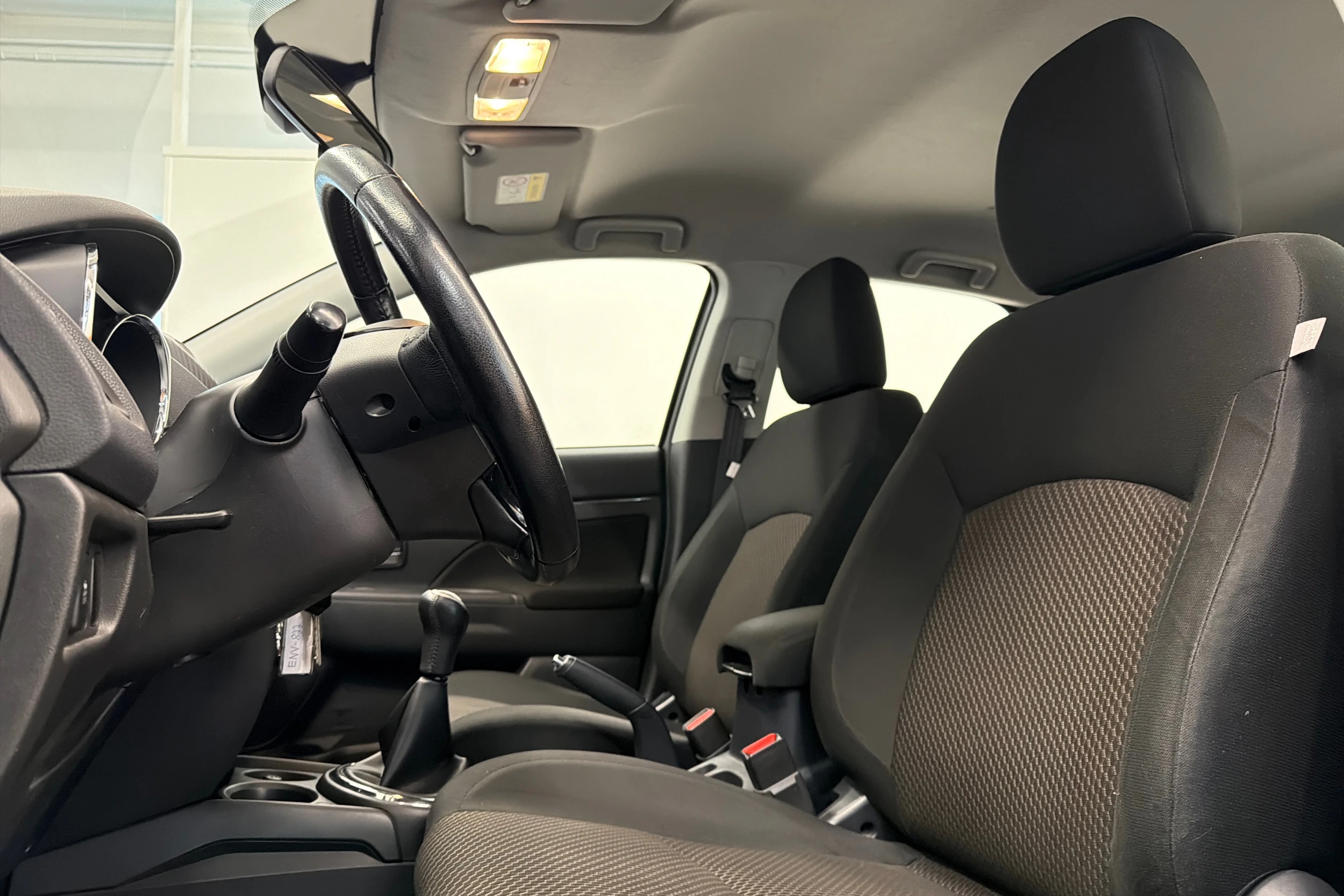 Musta Mitsubishi ASX 2016 kuva 12.