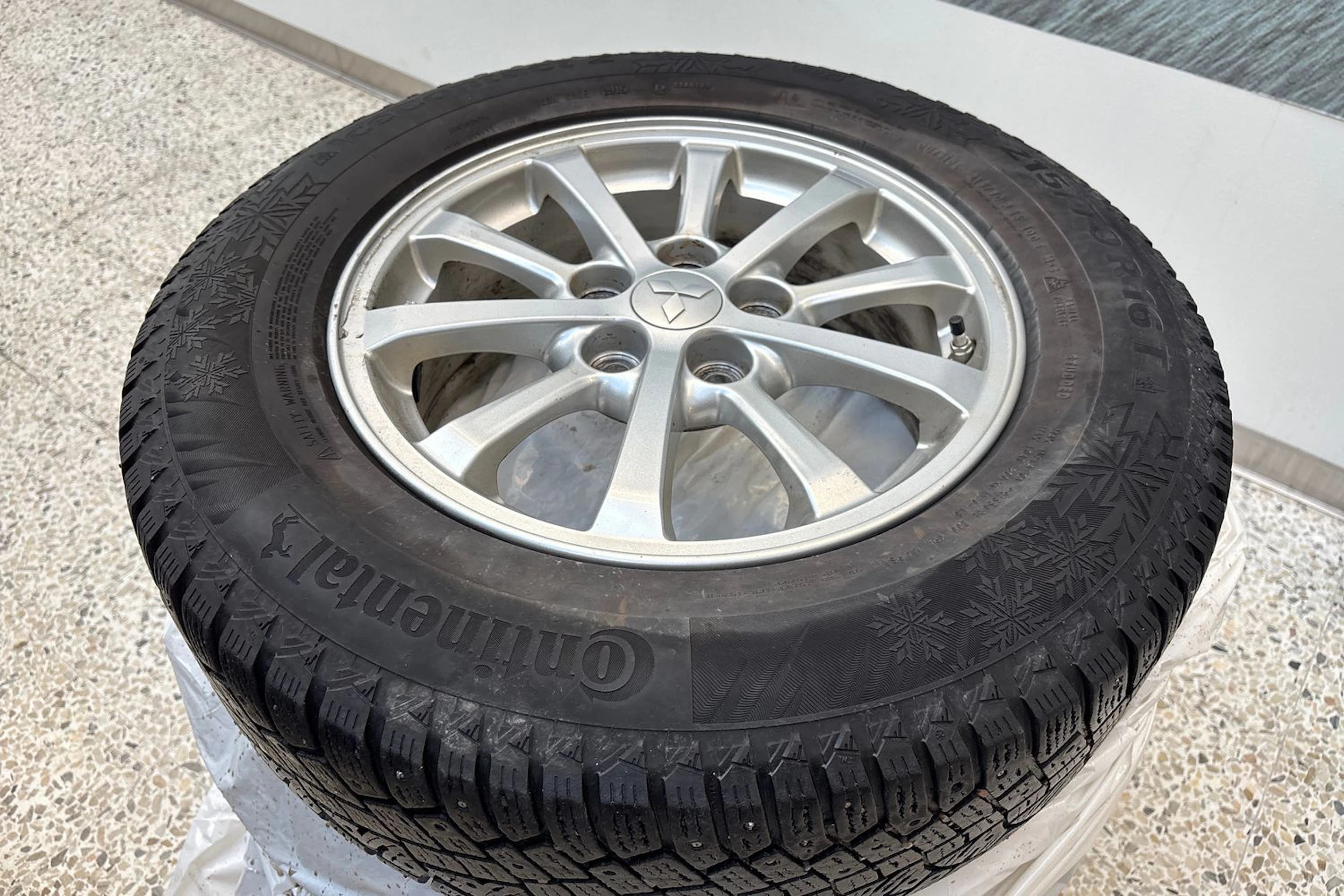 harmaa Mitsubishi ASX 2016 kuva 11.