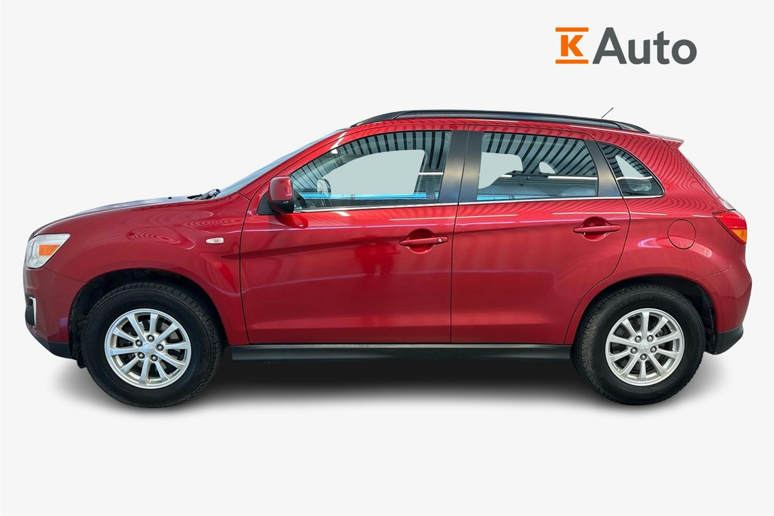 punainen Mitsubishi ASX 2016 kuva 6.