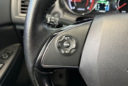punainen Mitsubishi ASX 2016 kuva 14.