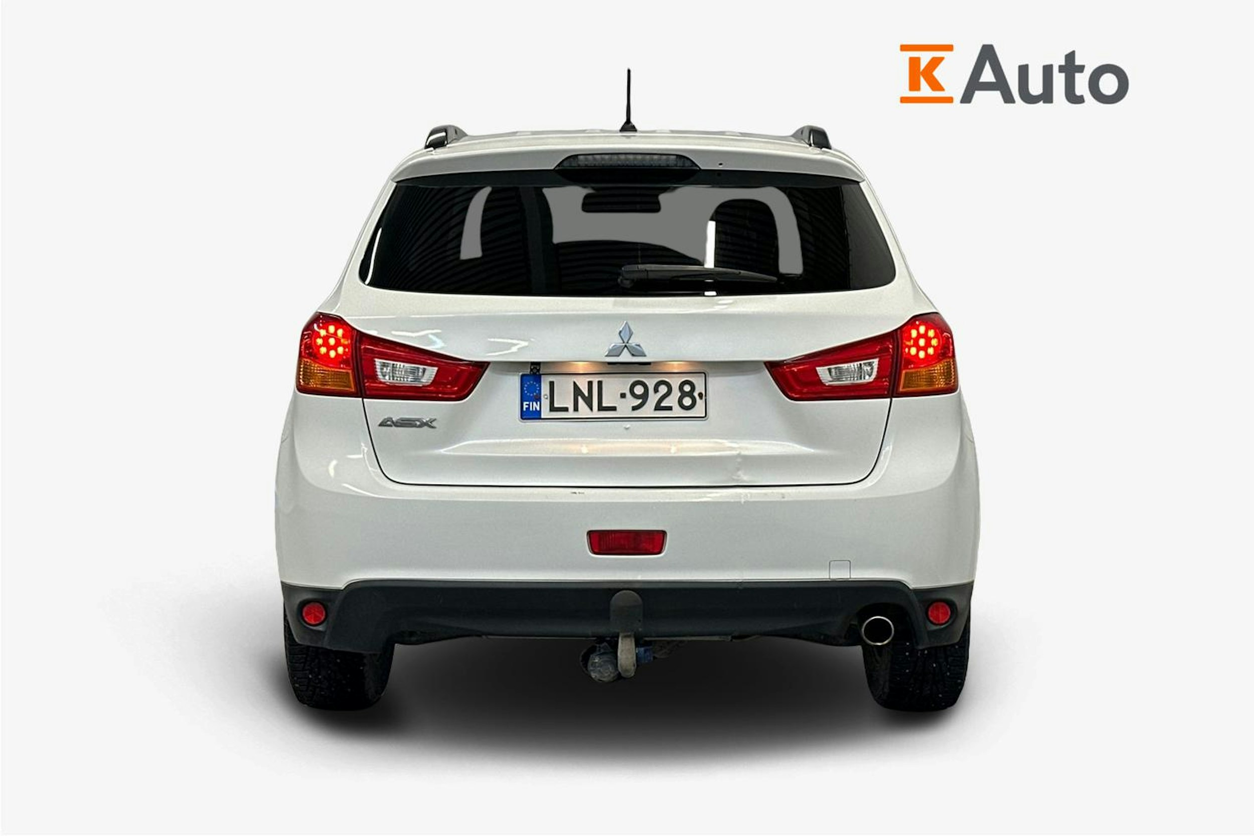 valkoinen Mitsubishi ASX 2017 kuva 3.