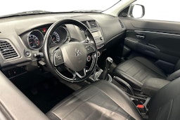 valkoinen Mitsubishi ASX 2017 kuva 7.