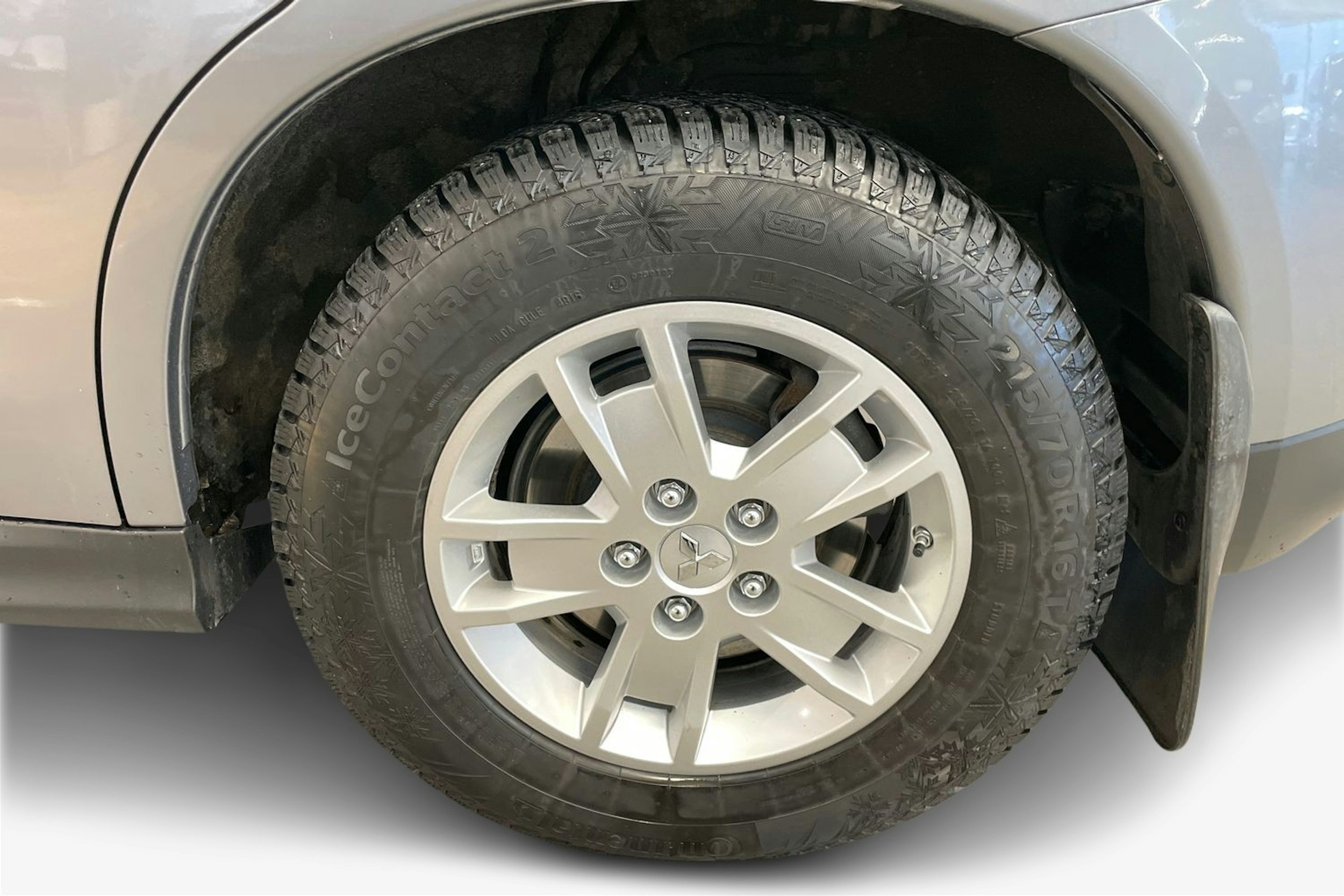 harmaa Mitsubishi ASX 2017 kuva 11.