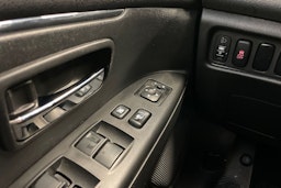 harmaa Mitsubishi ASX 2017 kuva 18.