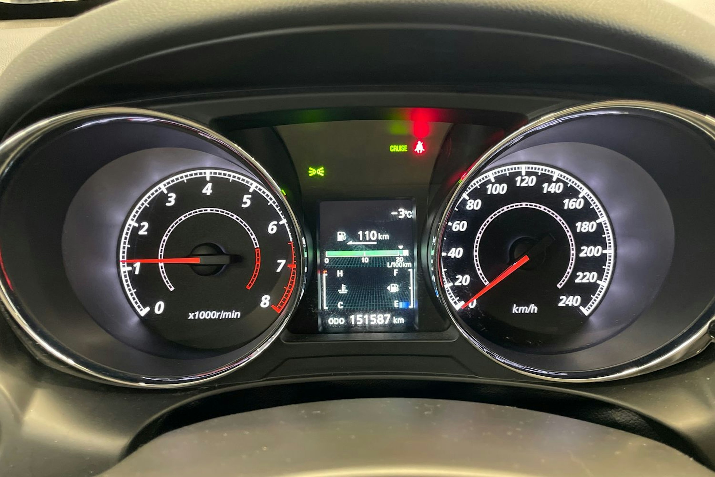 harmaa Mitsubishi ASX 2017 kuva 19.