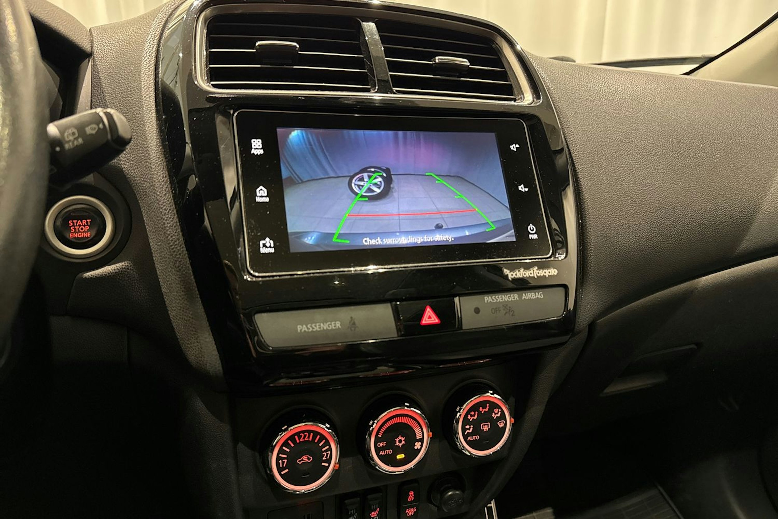 harmaa Mitsubishi ASX 2018 kuva 18.