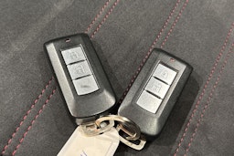 harmaa Mitsubishi ASX 2018 kuva 22.