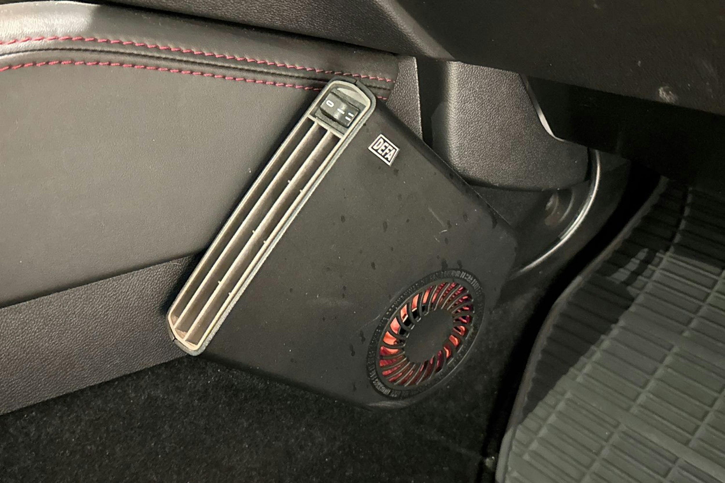 harmaa Mitsubishi ASX 2018 kuva 23.