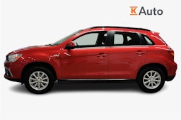 punainen Mitsubishi ASX 2018 kuva 6.