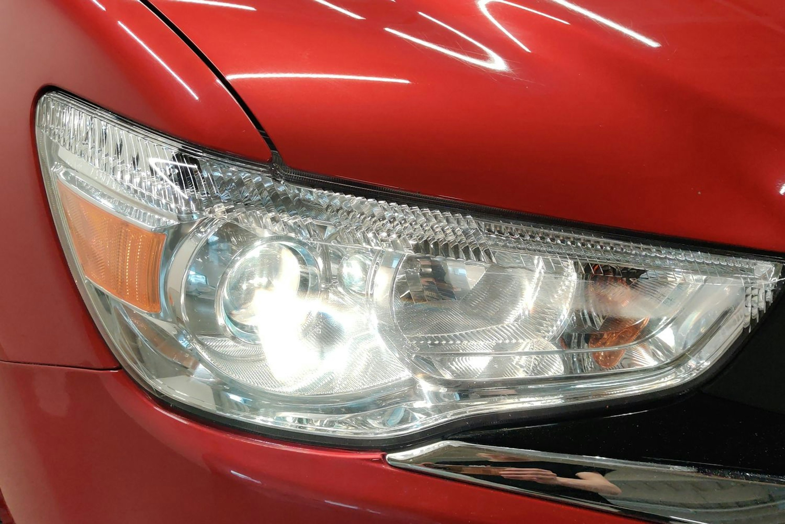 punainen Mitsubishi ASX 2018 kuva 14.