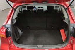 punainen Mitsubishi ASX 2018 kuva 15.