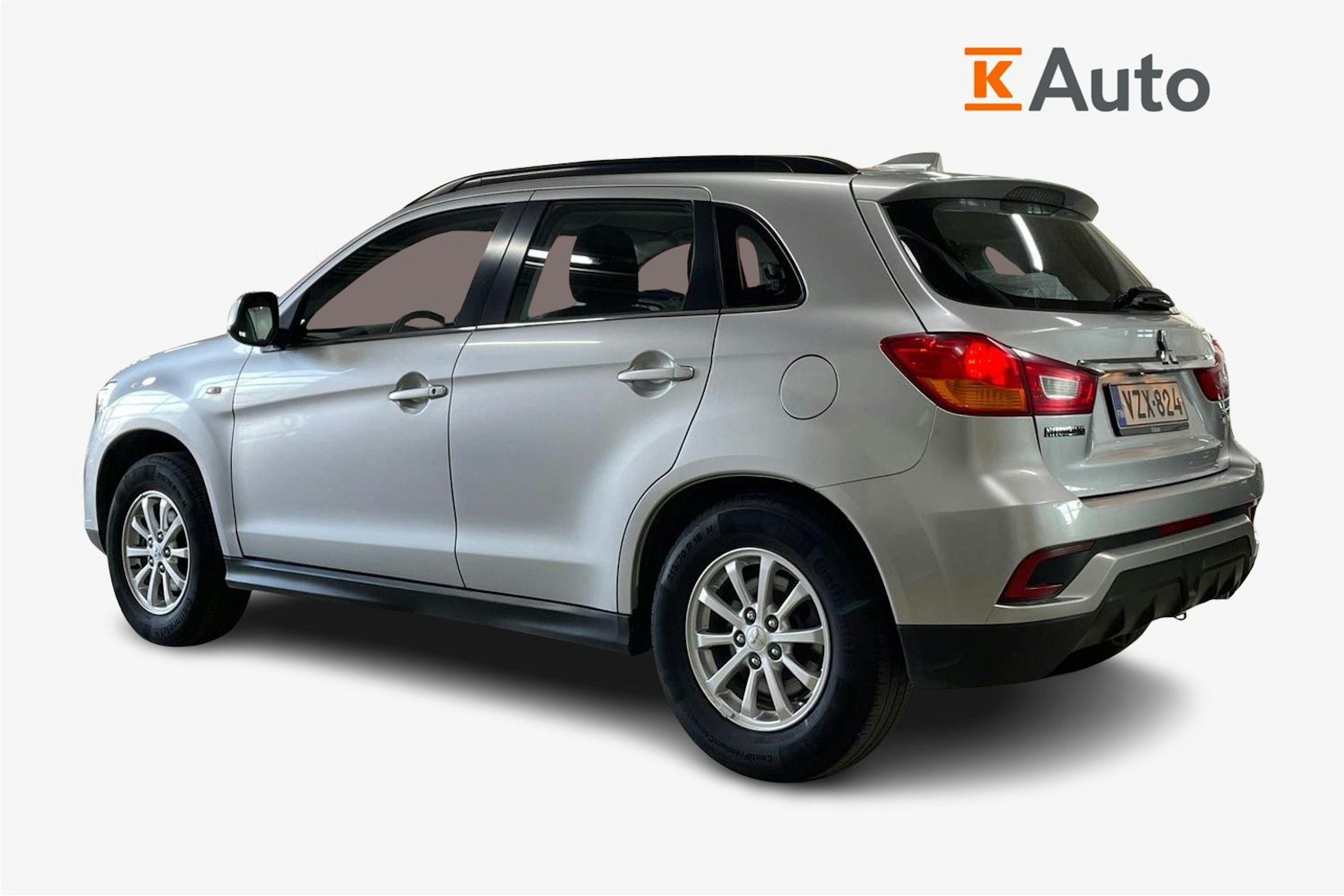 Harmaa Mitsubishi ASX 2018 kuva 2.