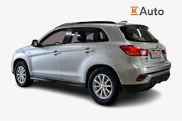 Harmaa Mitsubishi ASX 2018 kuva 2.