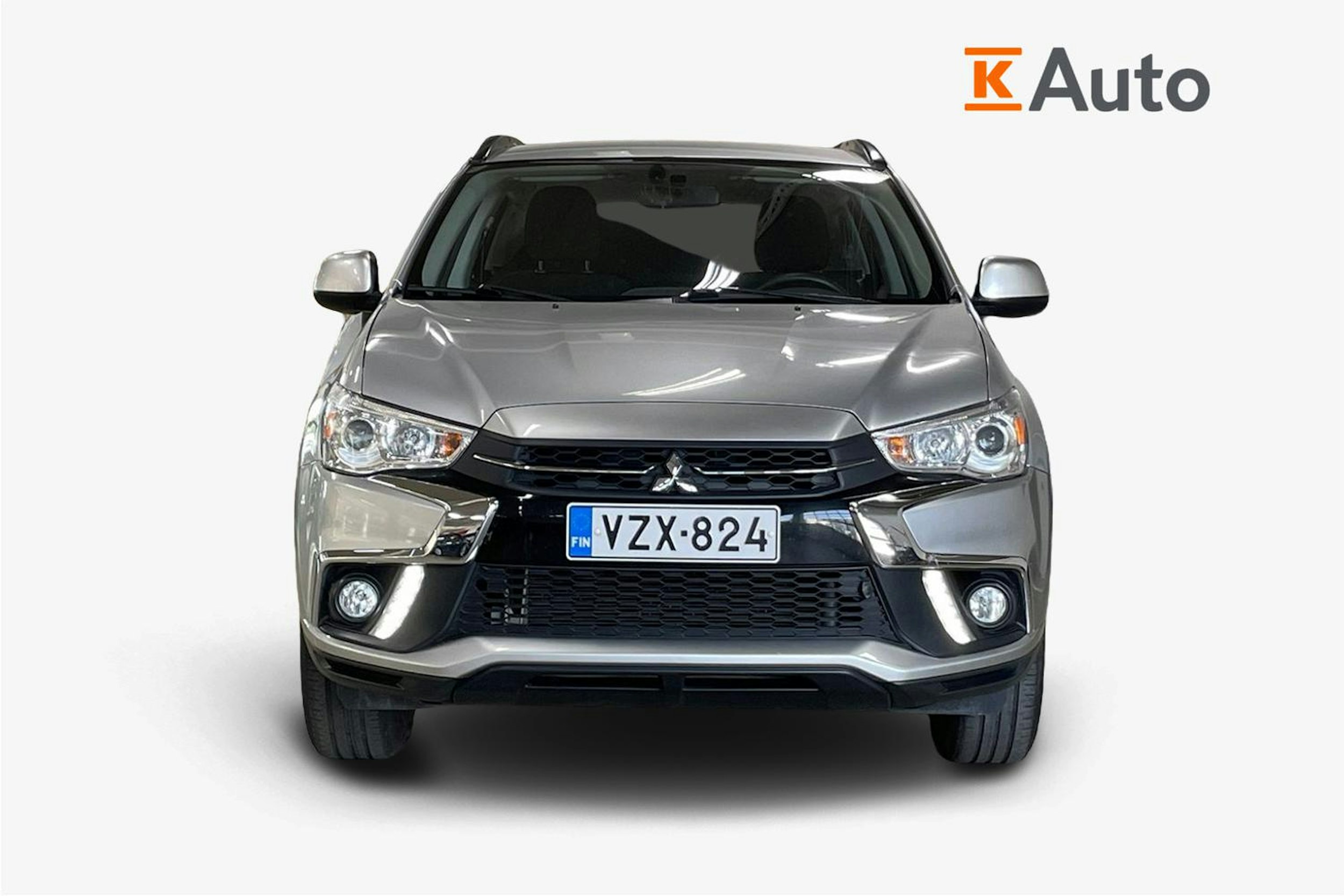 Harmaa Mitsubishi ASX 2018 kuva 5.