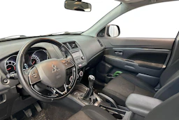 musta Mitsubishi ASX 2019 kuva 3.