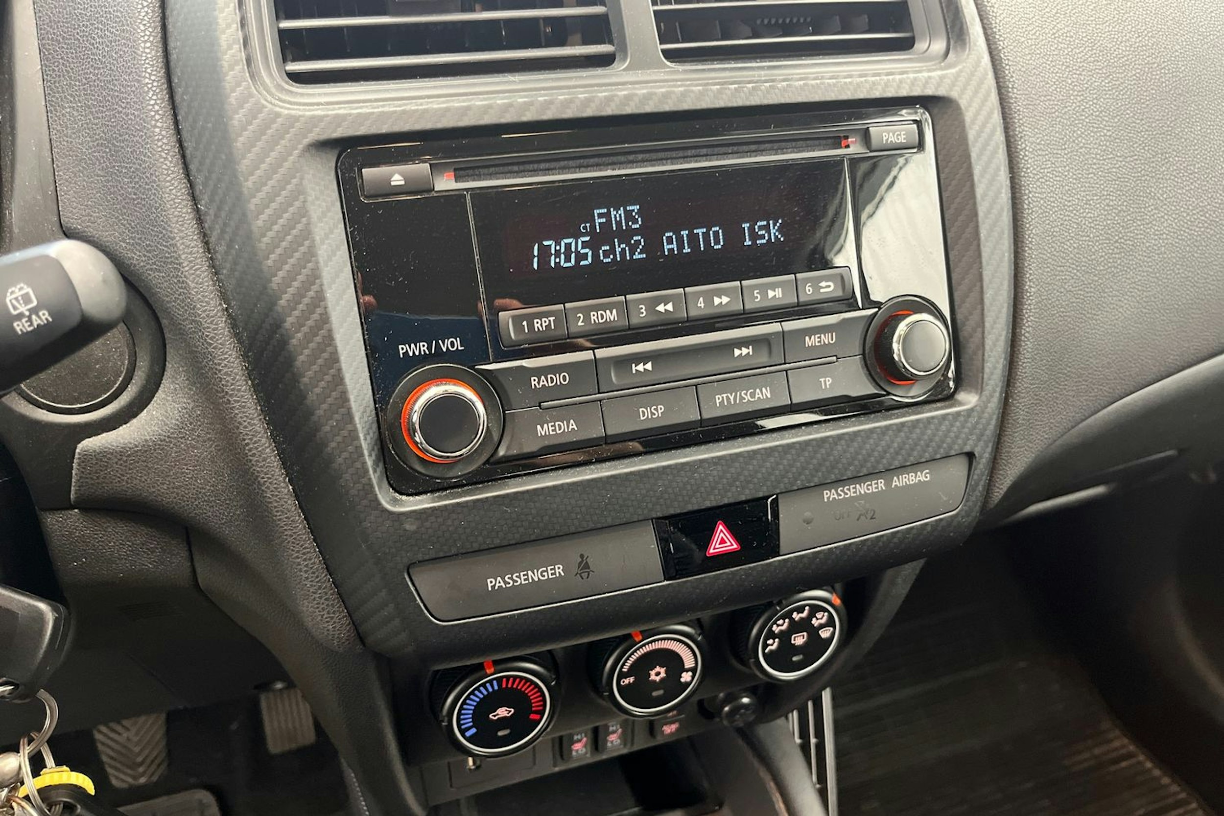 Ruskea (beige) Mitsubishi ASX 2020 kuva 18.