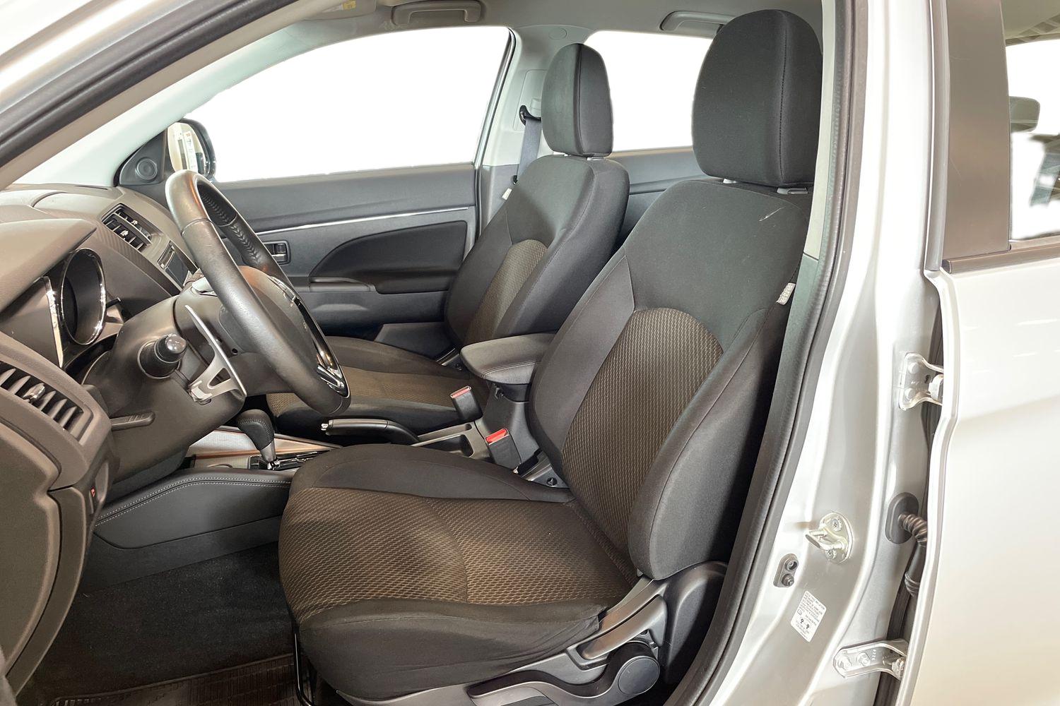 Mitsubishi ASX 2,0 MIVEC Invite CVT 2WD 2020, kuva 6/25