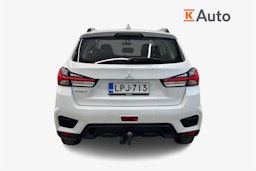 valkoinen Mitsubishi ASX 2021 kuva 3.