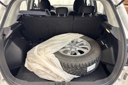 valkoinen Mitsubishi ASX 2021 kuva 16.