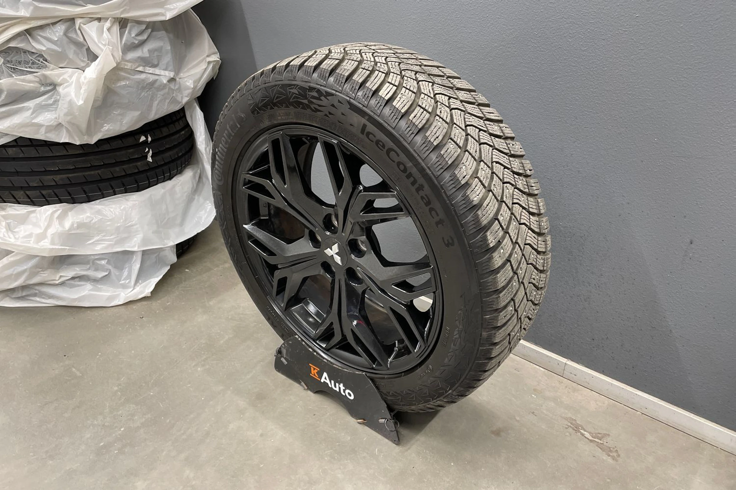 met. sininen Mitsubishi ASX 2023 kuva 15.